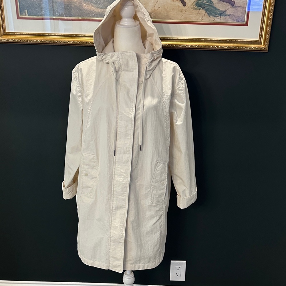 NWOT- Athleta Tan Trench/Utility Long Jacket With Adjustable Hoodie